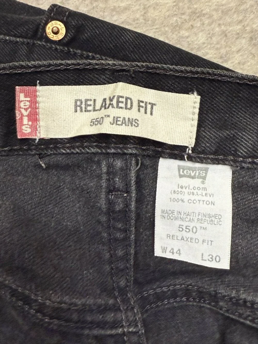 Levis levi relaxed